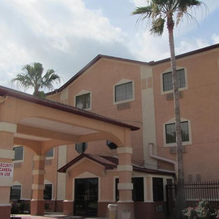 Americas Best Value Inn And Suites Houston Fm 1960 Buitenkant foto