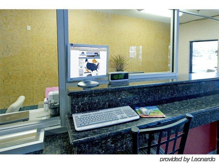 Americas Best Value Inn And Suites Houston Fm 1960 Buitenkant foto